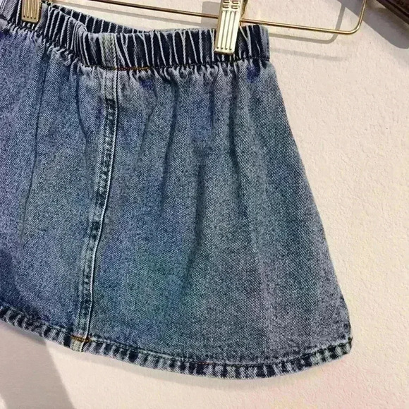 Girls size 5 Mini Denim Pleated Side Skirt Elastic Waist/ Trendy - Picture 6 of 10